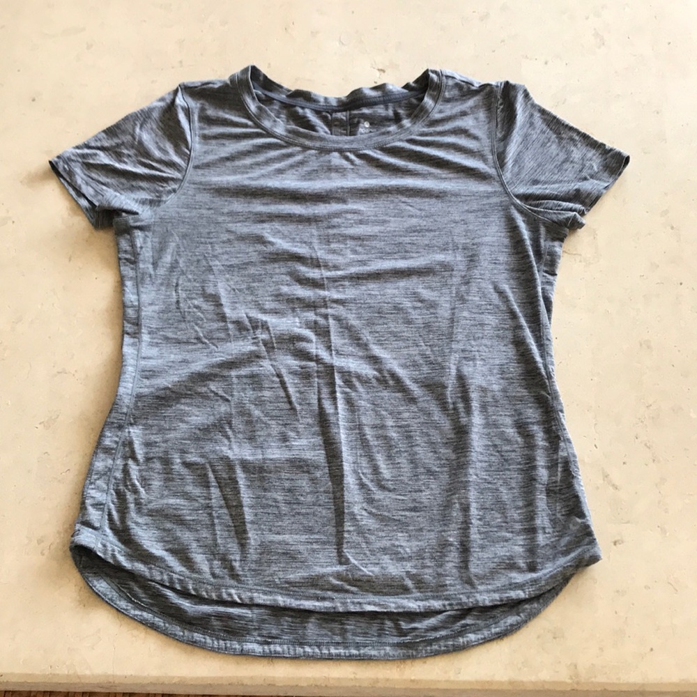 Women’s Apana quick dry workout shirt